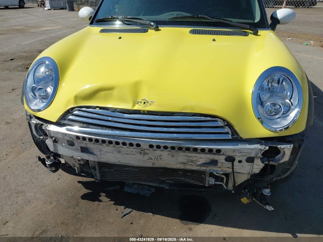 2004 MINI COOPER WMWRC33424TJ62339 Photo 5