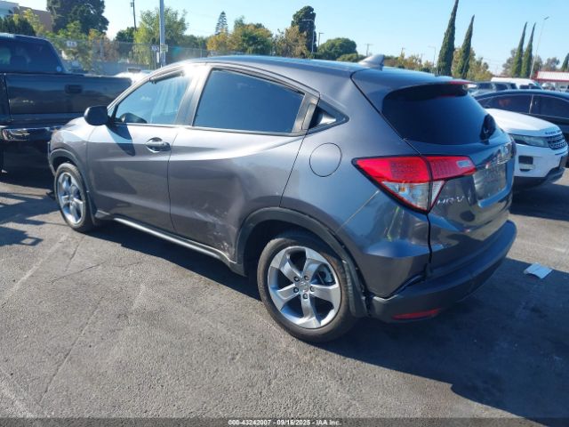 2022 HONDA HR-V 3CZRU5H3XNM745201 Photo 2