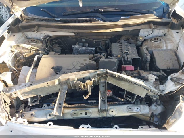 JA4AD3A33EZ011333 Mitsubishi Outlander Se