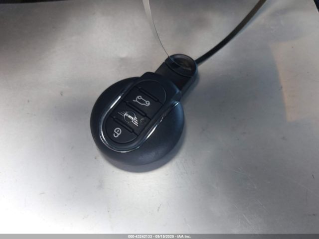 2023 MINI CONVERTIBLE WMW23DL06P3R25570 Photo 10