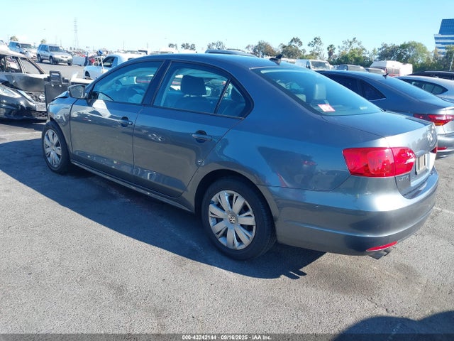 3VWD17AJ9EM270912 Volkswagen 2014