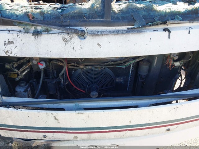 43242148 :رقم المزاد ، 1GBJP37N5S3309388 vin ، 1995 Chevrolet P30 مزاد بيع