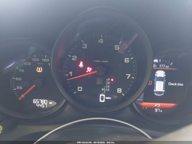 2018 PORSCHE MACAN WP1AA2A5XJLB14870 Photo 6