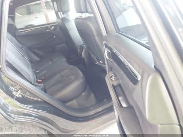 2018 PORSCHE MACAN WP1AA2A5XJLB14870 Photo 7