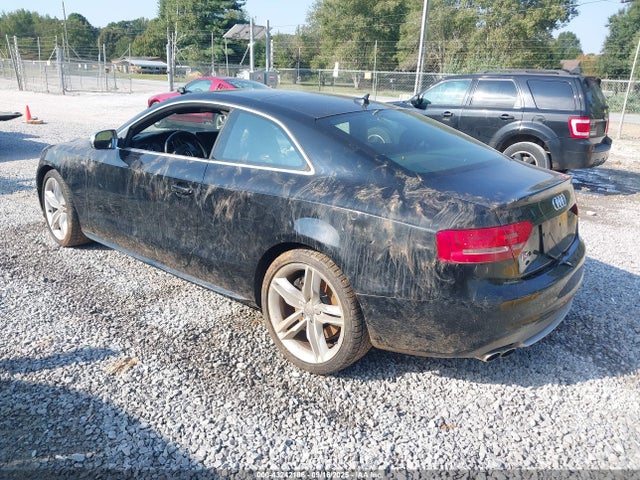 2010 AUDI S5 WAUVVAFR5AA022541 Photo 2