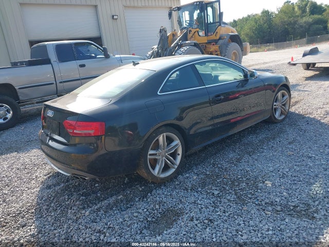 2010 AUDI S5 WAUVVAFR5AA022541 Photo 3