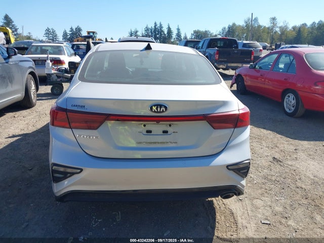 3KPF24AD4ME363332 KIA mpi nu