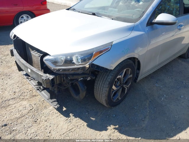 3KPF24AD4ME363332 KIA mpi nu