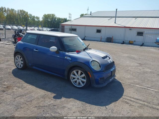 2009 MINI COOPER S WMWMF73509TT97170 Photo 0