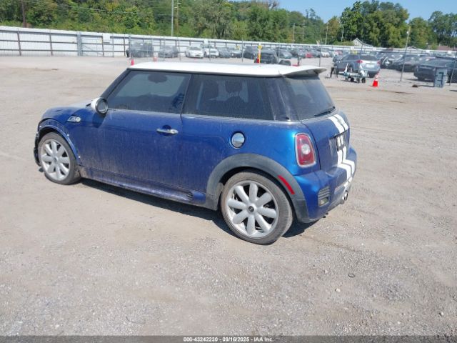 2009 MINI COOPER S WMWMF73509TT97170 Photo 2