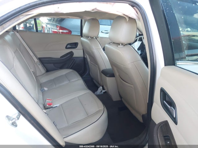 Chevrolet ltg 2015 1G11G5SX3FF122275 Image 8