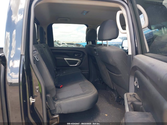 Nissan Titan 2016 1N6BA1F19GN515536 Image 8