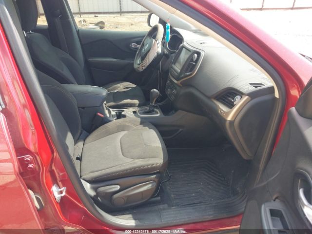 2016 JEEP CHEROKEE 1C4PJLCBXGW272976 Photo 4