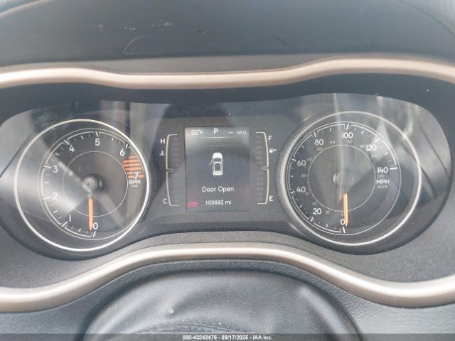 2016 JEEP CHEROKEE 1C4PJLCBXGW272976 Photo 6