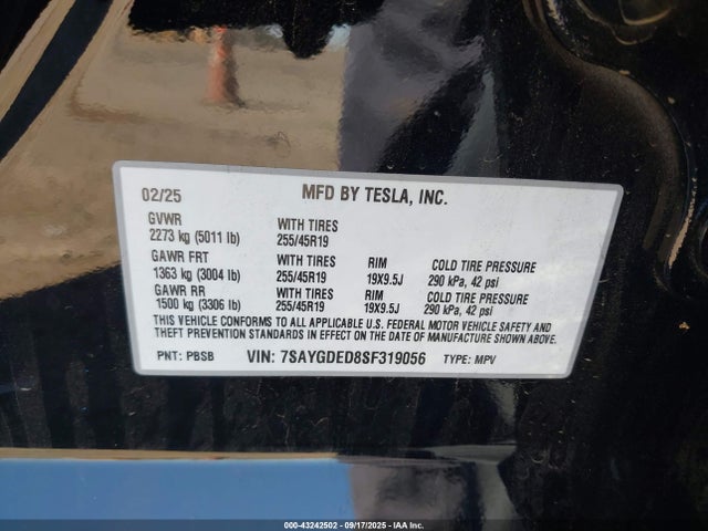 2025 TESLA MODEL Y 7SAYGDED8SF319056 Photo 8