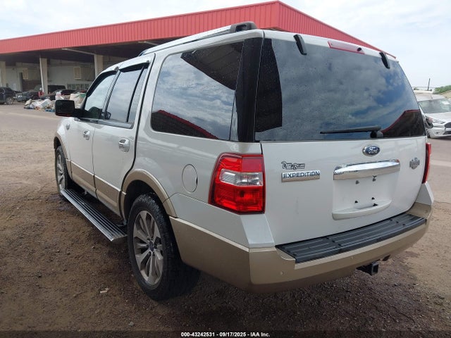 Ford Expedition 2014 1FMJU1J5XEEF63815 Image 3