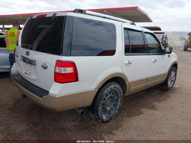 Ford Expedition 2014 1FMJU1J5XEEF63815 Image 4