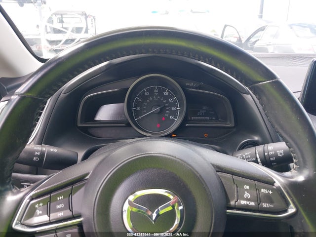 Mazda py 2018 3MZBN1L31JM182390 Image 7