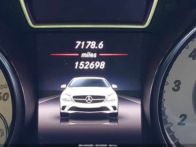 WDDSJ4EB6FN197782 Mercedes-Benz CLA-Class