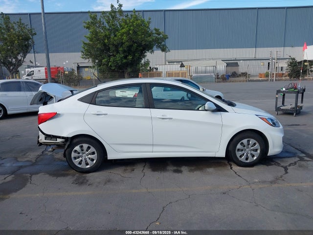 KMHCT4AE4HU286361 Hyundai Accent