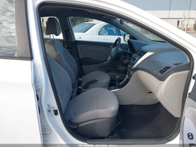 KMHCT4AE4HU286361 Hyundai Accent