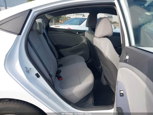 KMHCT4AE4HU286361 Hyundai Accent