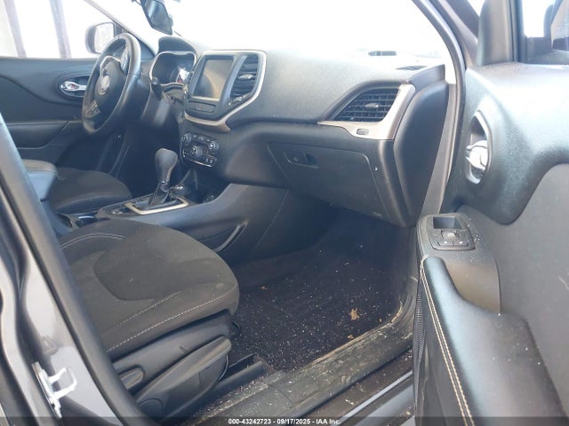 1C4PJMCS0GW318773 Jeep 2016