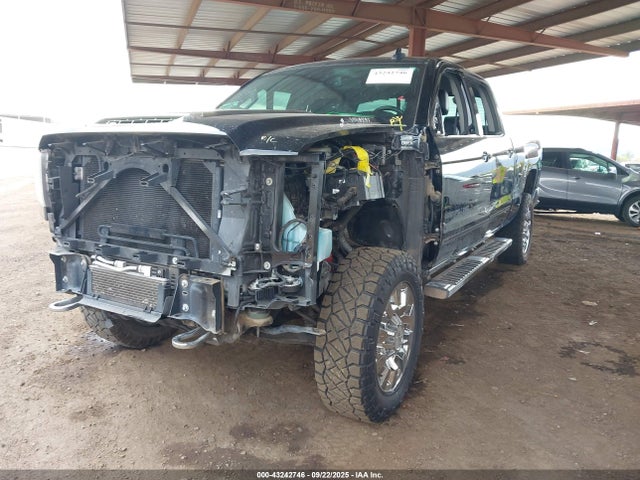 1GT12UEY9JF140759 GMC l5p - direct injection, duramax, gen 5, var 1