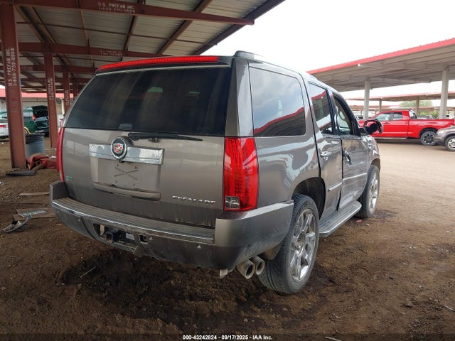 2011 CADILLAC ESCALADE 1GYS4BEF4BR191534 Photo 3