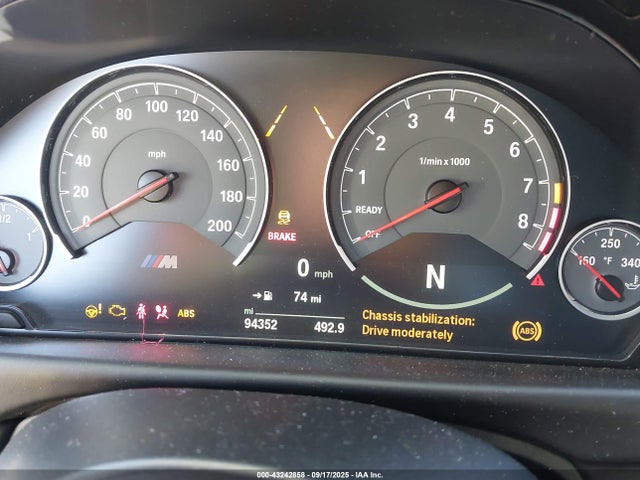 WBS3R9C50FK334405 BMW 2015