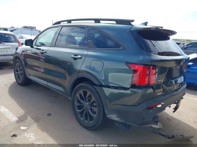 2021 KIA SORENTO 5XYRKDLF5MG010970 Photo 2