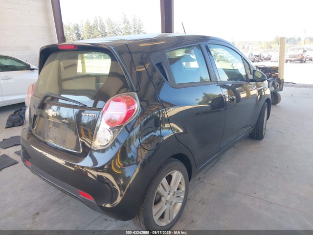 Chevrolet ll0 2015 KL8CD6S98FC793533 Image 4
