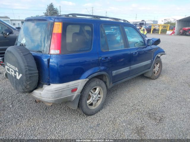 1999 HONDA CR-V JHLRD1863XC003772 Photo 3