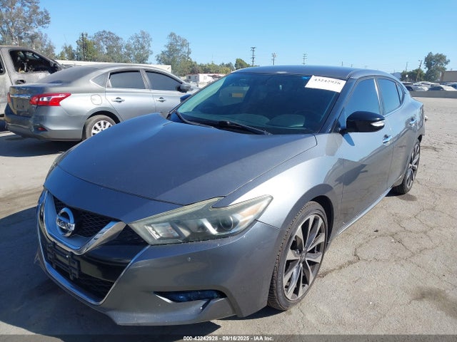 1N4AA6AP3GC410533 Nissan 2016