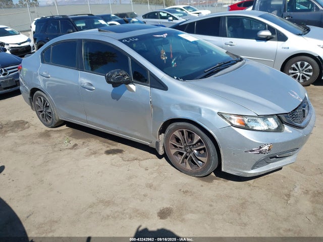 Honda r18z1 2015 2HGFB2F89FH563910 Image 1