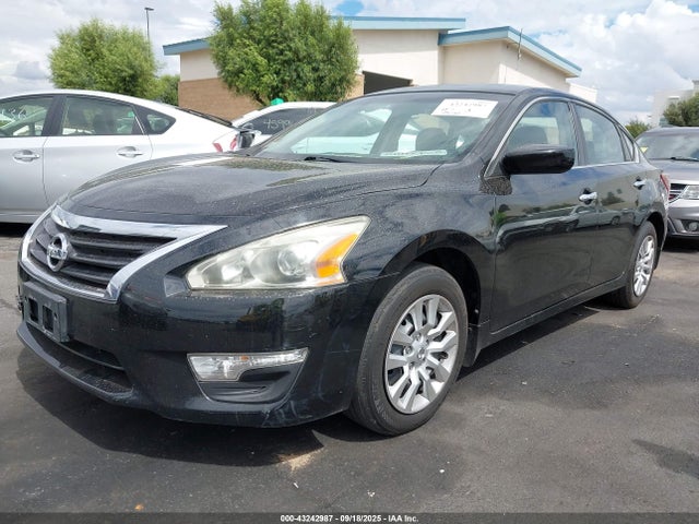 Nissan 2014 2014 1N4AL3AP9EN213845 Image 2