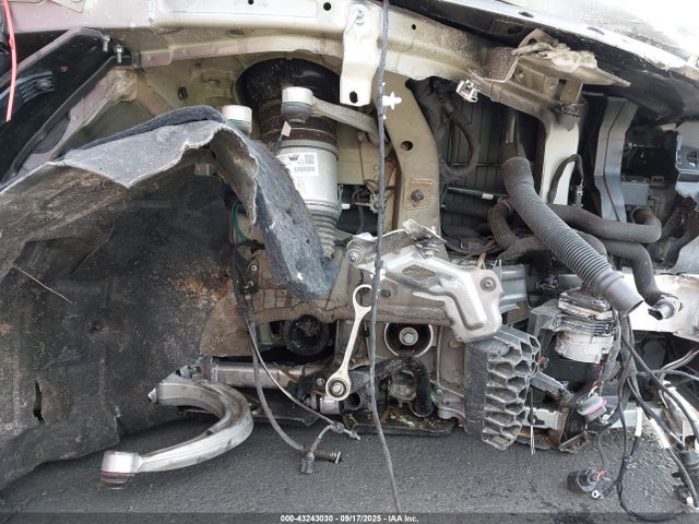 WA1LAAGE3PB010919 Audi E-Tron