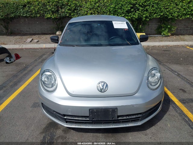 3VWF17ATXGM617628 Volkswagen 2016