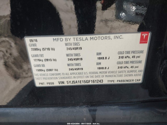 2016 TESLA MODEL S 5YJSA1E15GF161243 Photo 8