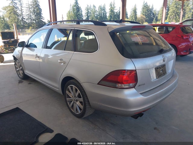 Volkswagen 2014 2014 3VWPL7AJXEM613489 Image 3
