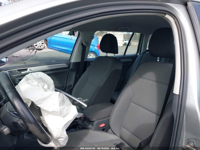 3VWC17AU3GM505197 Volkswagen 1.8 tsi