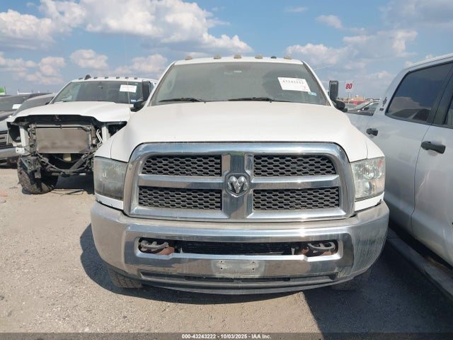 3C6UR5HL8JG257060 RAM 2018