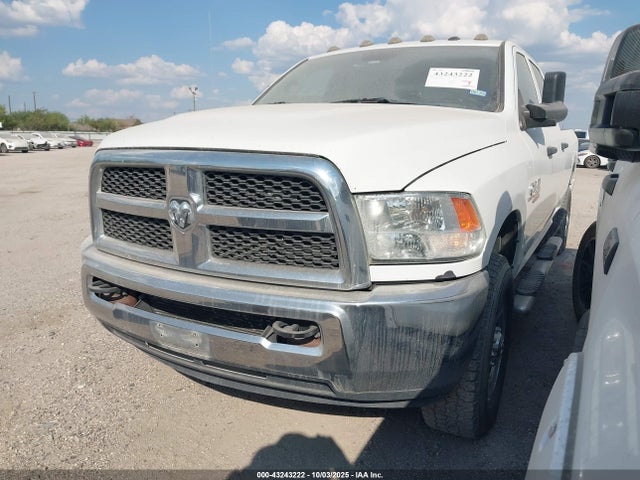 3C6UR5HL8JG257060 RAM 2018