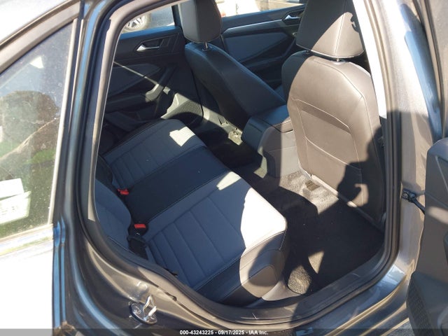 3VW7X7BU8SM072306 Volkswagen tsi