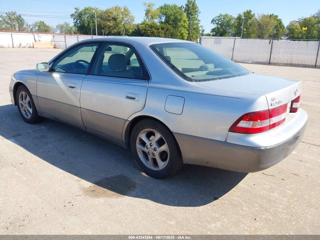 Aukcja sprzedaży 2001 Lexus Es 300, vin: JT8BF28G710327368, numer aukcji: 43243264