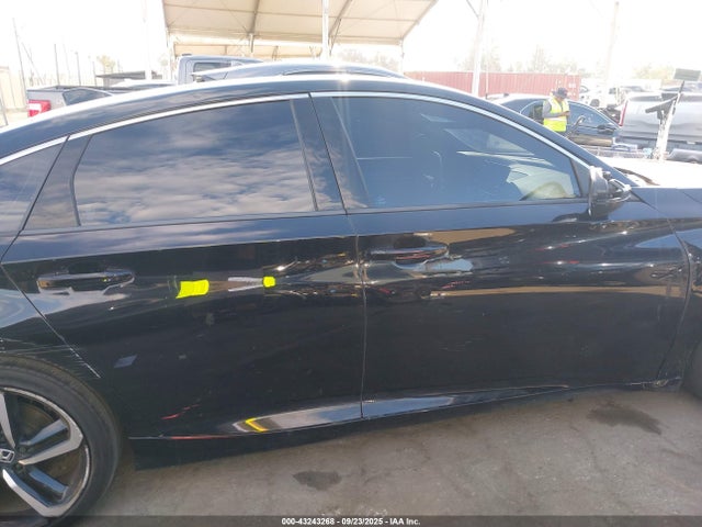 1HGCV1F35JA060651 Honda l15be