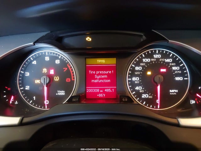 2010 AUDI A4 WAUHFAFL3AN009110 Photo 6