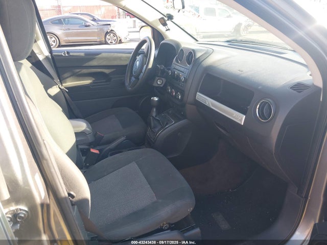 1C4NJCBA0ED552978 Jeep Compass