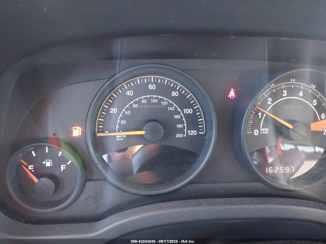 1C4NJCBA0ED552978 Jeep Compass
