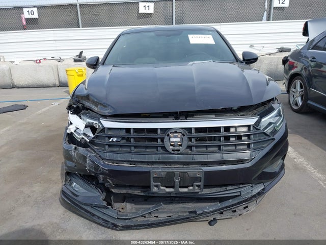 3VWC57BU7KM039267 Volkswagen 1.4 tsi